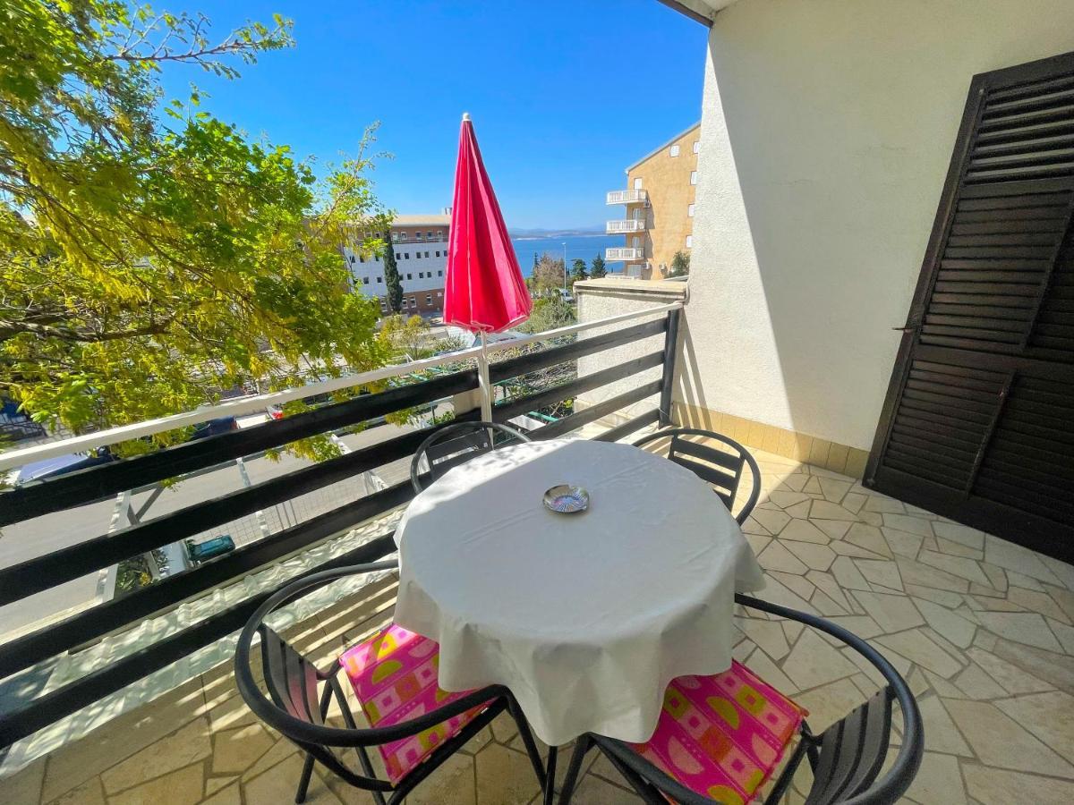 Apartmani Milan Crikvenica Eksteriør bilde