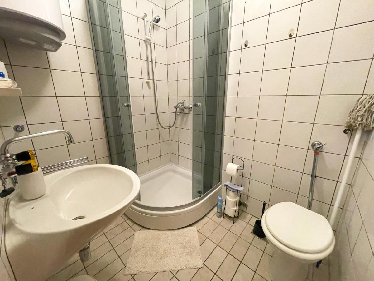 Apartmani Milan Crikvenica Eksteriør bilde