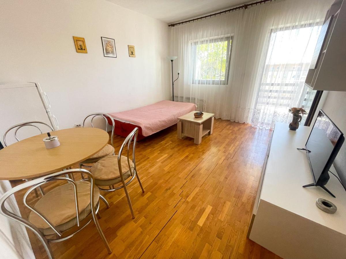 Apartmani Milan Crikvenica Eksteriør bilde