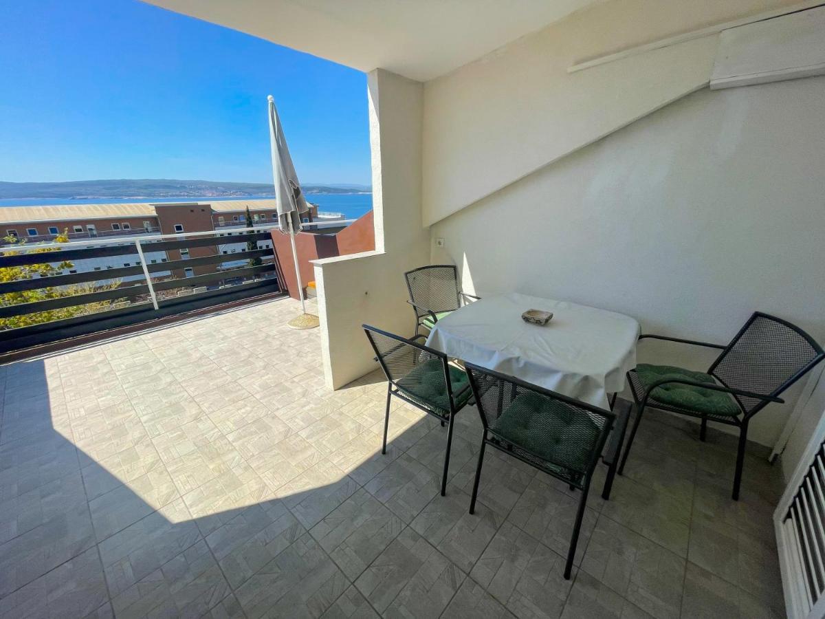 Apartmani Milan Crikvenica Eksteriør bilde