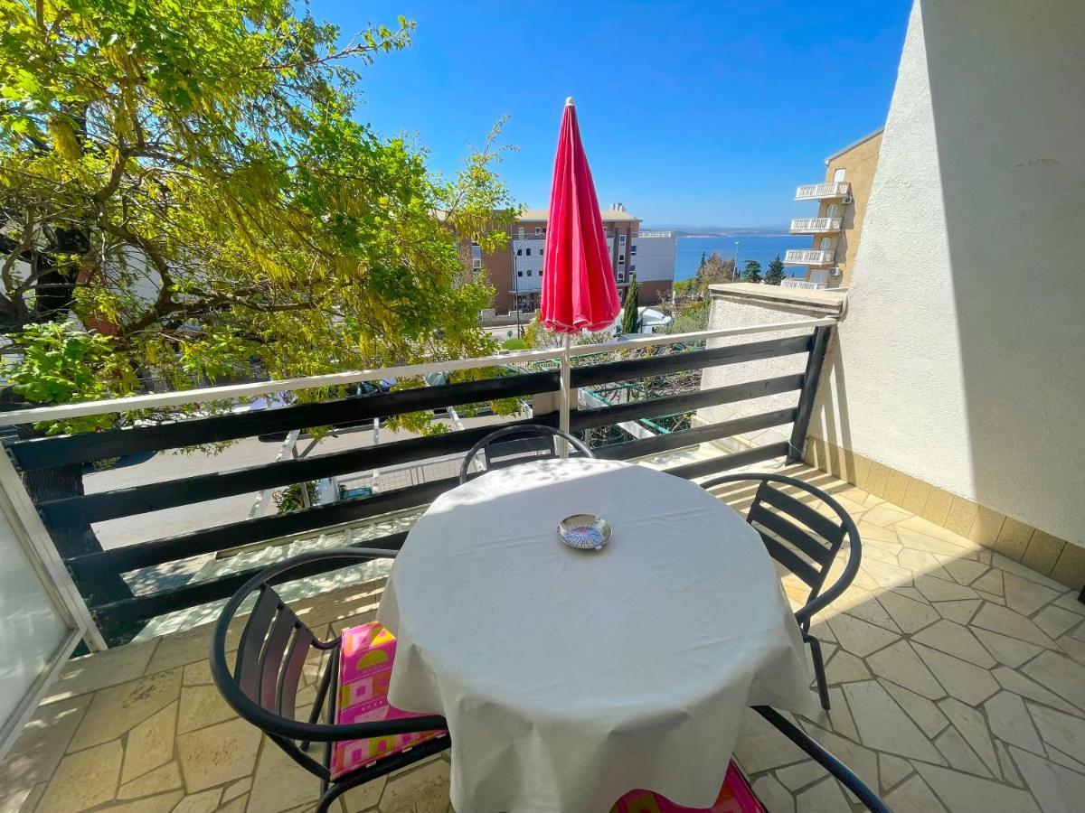 Apartmani Milan Crikvenica Eksteriør bilde