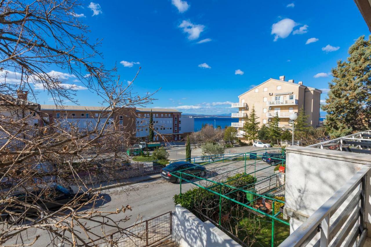 Apartmani Milan Crikvenica Eksteriør bilde
