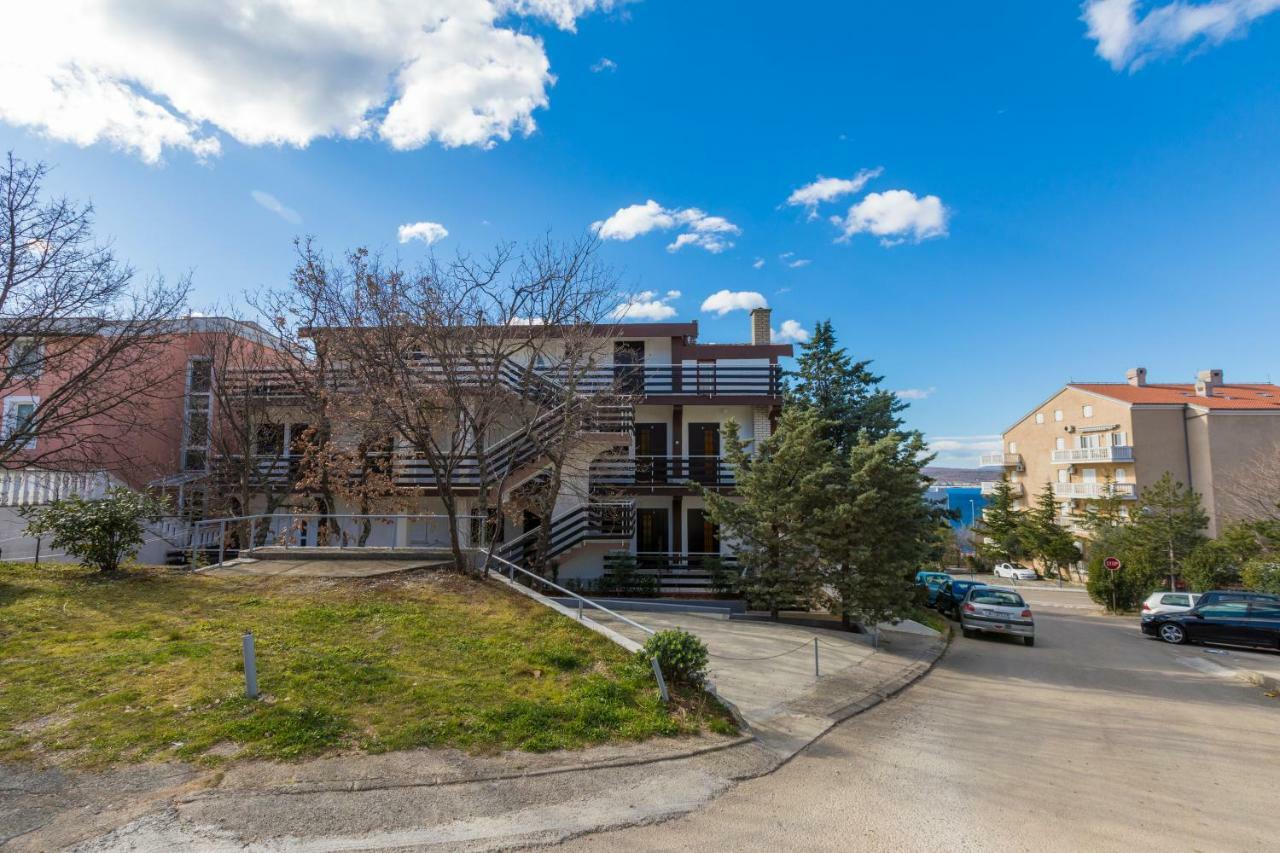 Apartmani Milan Crikvenica Eksteriør bilde