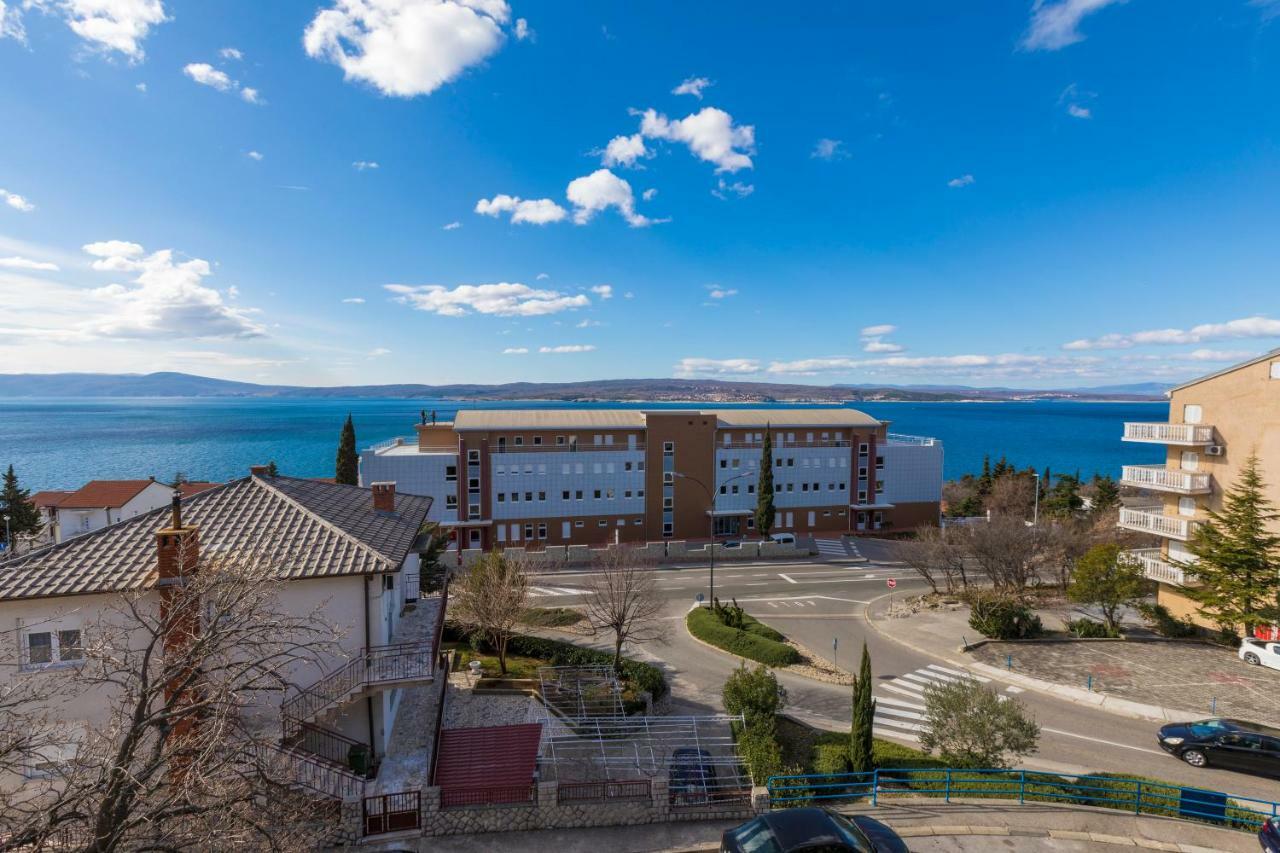 Apartmani Milan Crikvenica Eksteriør bilde